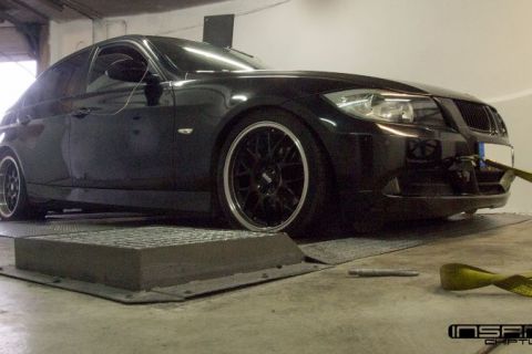 BMW E90 320D 1nsane chiptuning stage1 power enhancement