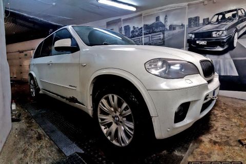 BMW X5 4,0D 1nsane chiptuning stage 1 power enhancement